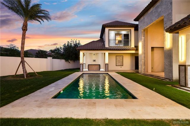 1000 Travis Street, Mission, TX 78572