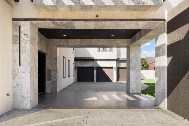 1000 Travis Street, Mission, TX 78572