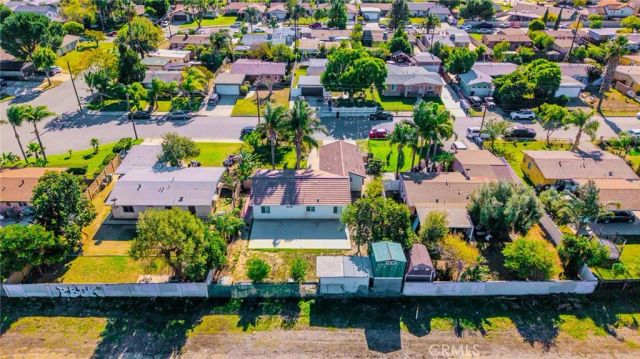 17232 Ceres, Fontana, CA 92335