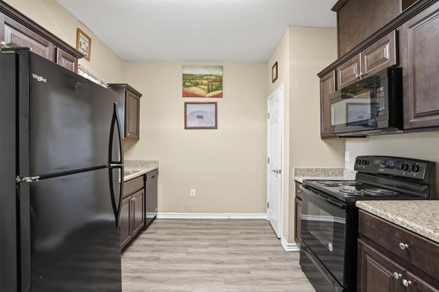 7472 County Road 605, Dayton, TX 77535