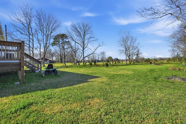 7472 County Road 605, Dayton, TX 77535