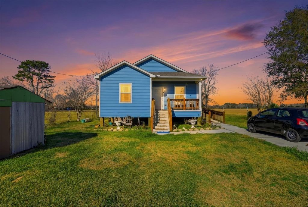 7472 County Road 605, Dayton, TX 77535