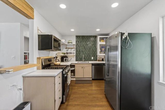 1010 San Juan Street, Oceanside, CA 92058