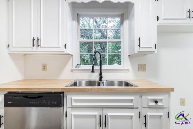 816 Wentworth Drive, Macon, GA 31210