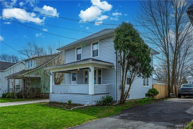 35 Fuller Avenue, Tonawanda, NY 14150