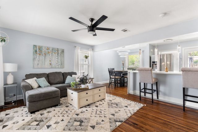 3203 San Lucas Avenue, Dallas, TX 75228