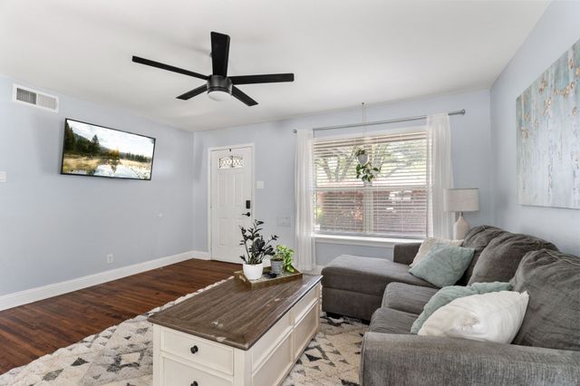 3203 San Lucas Avenue, Dallas, TX 75228