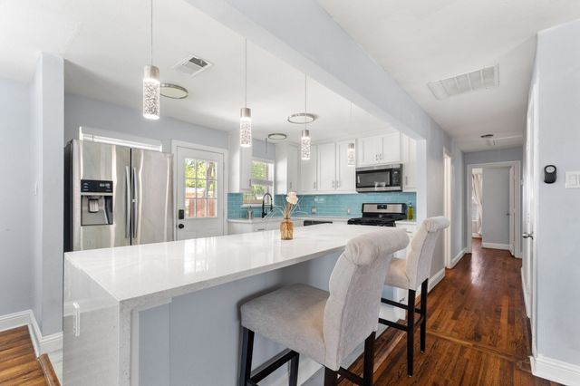 3203 San Lucas Avenue, Dallas, TX 75228