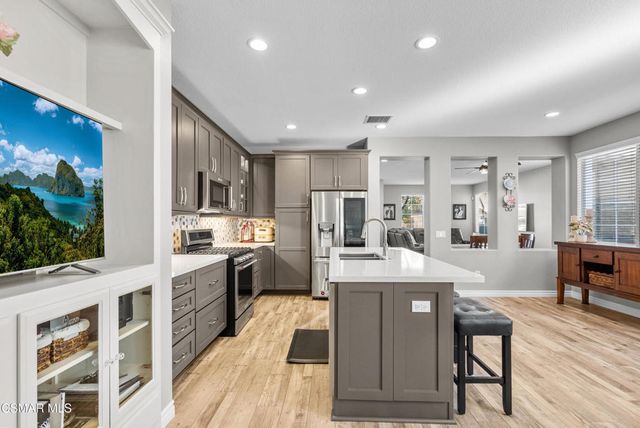 2473 Aurora Lane, Simi Valley, CA 93063