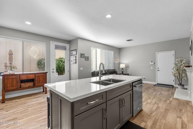 2473 Aurora Lane, Simi Valley, CA 93063