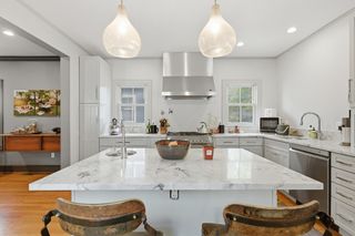 32 Tremont St 1, Cambridge, MA 02139