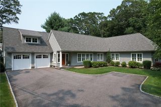 150 Love Lane, Warwick, RI 02886