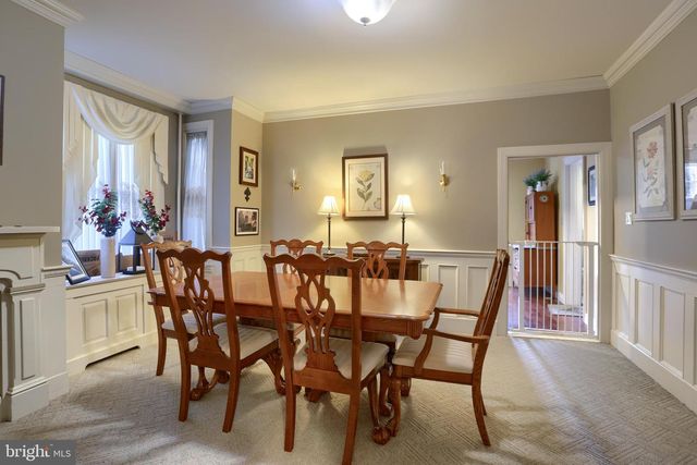 426 W MAIN ST, Mechanicsburg, PA 17055