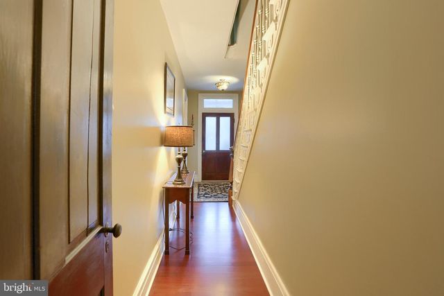 426 W MAIN ST, Mechanicsburg, PA 17055