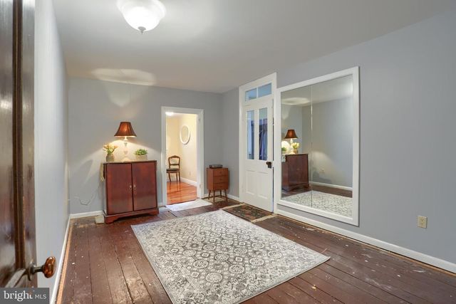 426 W MAIN ST, Mechanicsburg, PA 17055