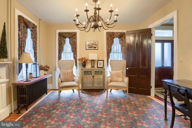 426 W MAIN ST, Mechanicsburg, PA 17055