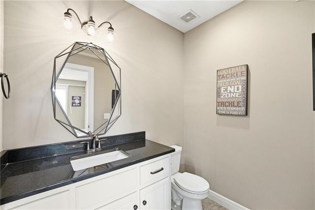 906 Creekmoor Drive, Raymore, MO 64083