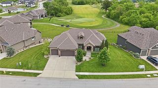 906 Creekmoor Drive, Raymore, MO 64083