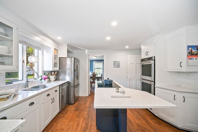 51 Higgins Road, Framingham, MA 01701