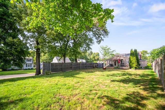 51 Higgins Road, Framingham, MA 01701