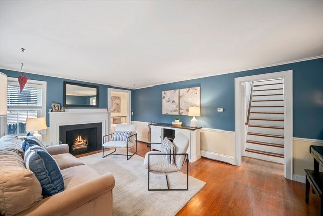 51 Higgins Road, Framingham, MA 01701
