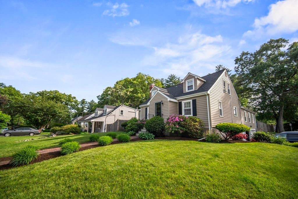 51 Higgins Road, Framingham, MA 01701