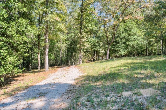 1488 Hatchaway Bridge Road, Aiken, SC 29801