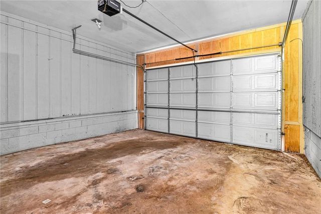 6174 Lower Dixie Lake Road, Union City, GA 30291