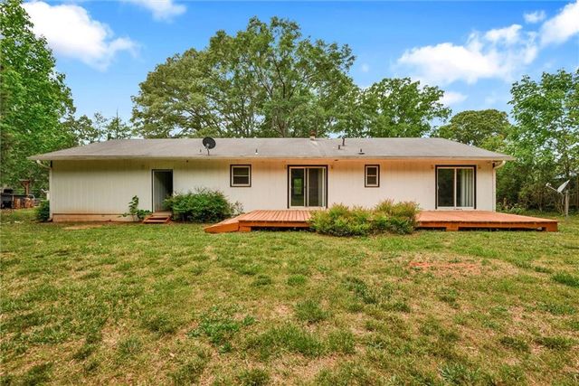 6174 Lower Dixie Lake Road, Union City, GA 30291