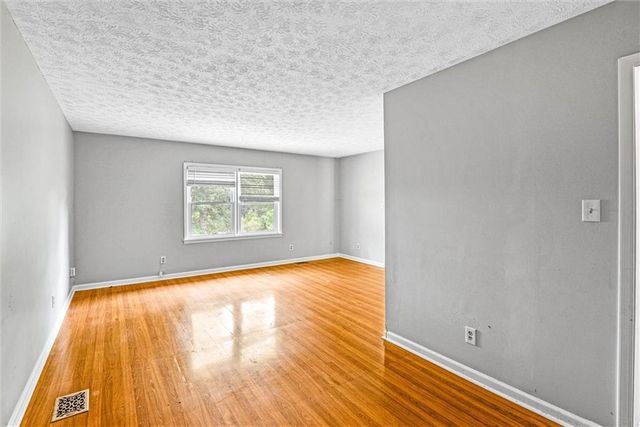 6174 Lower Dixie Lake Road, Union City, GA 30291