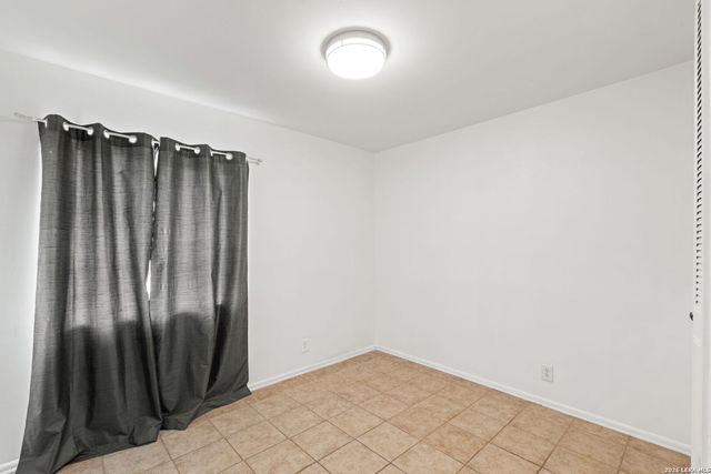 4419 Bright Sun St, San Antonio, TX 78217