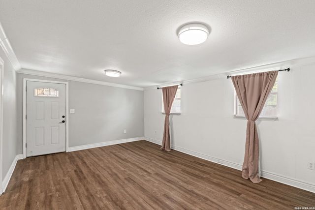 4419 Bright Sun St, San Antonio, TX 78217