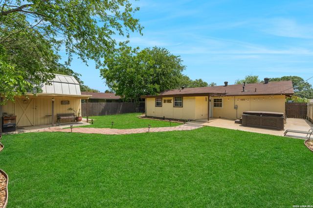 4419 Bright Sun St, San Antonio, TX 78217