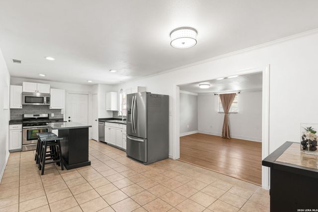 4419 Bright Sun St, San Antonio, TX 78217
