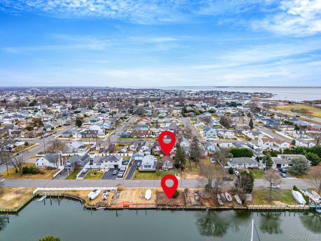 8 Eastern Concourse, Amityville, NY 11701