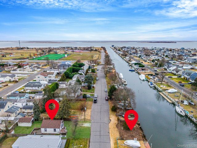 8 Eastern Concourse, Amityville, NY 11701