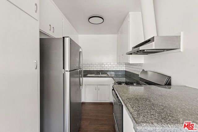 1428 11th Street 10, Santa Monica, CA 90401
