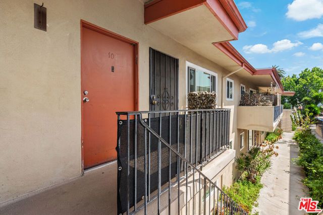 1428 11th Street 10, Santa Monica, CA 90401