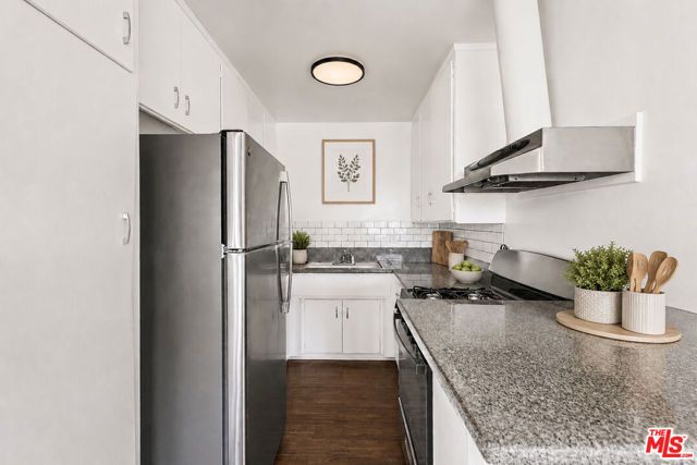 1428 11th Street 10, Santa Monica, CA 90401