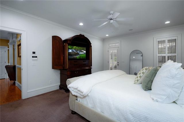 367 School House NE Road, Calhoun, GA 30701