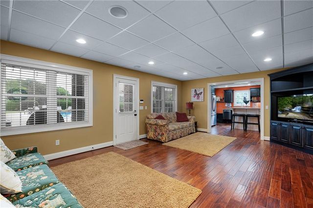 367 School House NE Road, Calhoun, GA 30701