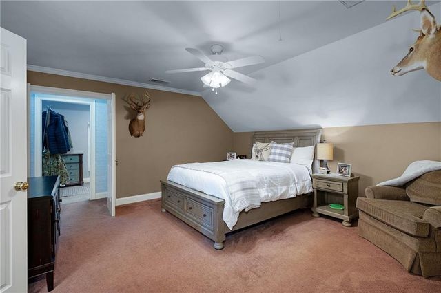 367 School House NE Road, Calhoun, GA 30701