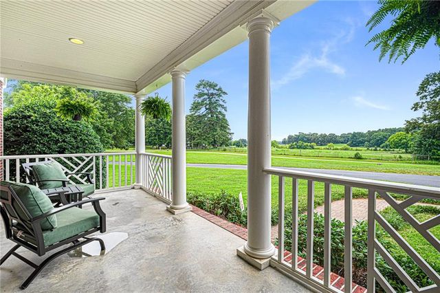 367 School House NE Road, Calhoun, GA 30701