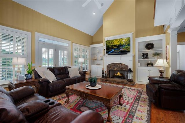 367 School House NE Road, Calhoun, GA 30701