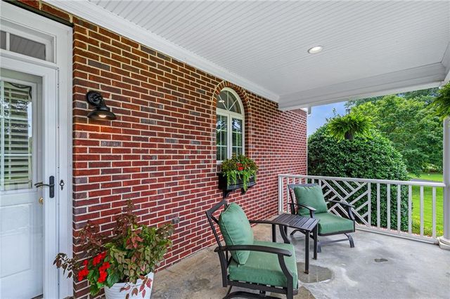 367 School House NE Road, Calhoun, GA 30701