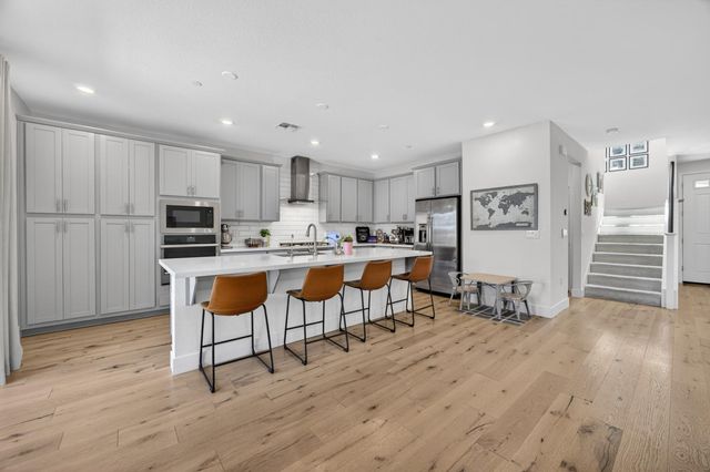 8769 Minor Ct, Elk Grove, CA 95757