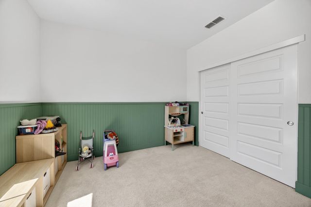 8769 Minor Ct, Elk Grove, CA 95757
