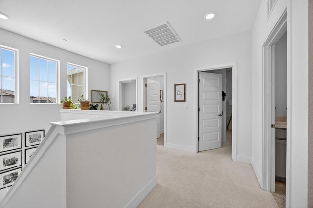 8769 Minor Ct, Elk Grove, CA 95757