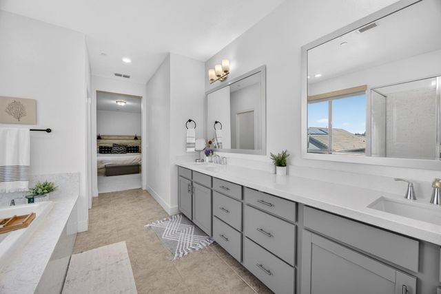 8769 Minor Ct, Elk Grove, CA 95757
