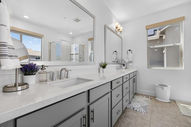 8769 Minor Ct, Elk Grove, CA 95757
